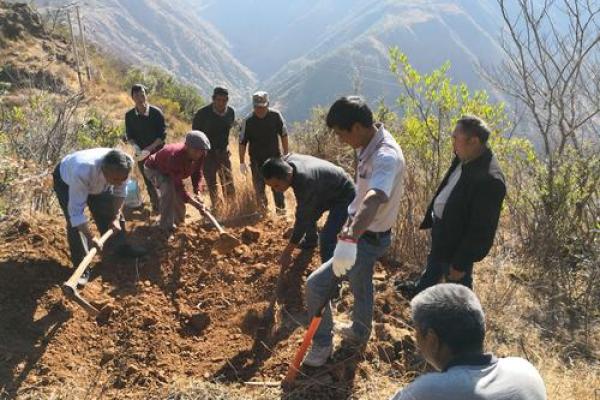 动土有什么讲究(修坟动土有什么讲究)