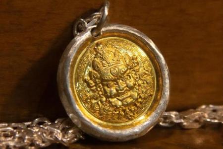 财神爷挂件挂家里哪个位置好