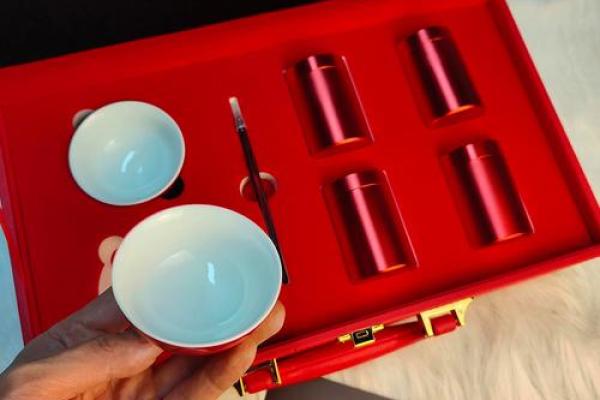 春节送礼一般送什么 春节送礼一般送什么