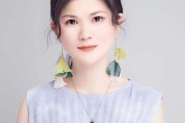 秋水伊人打一生肖(秋水伊人打一生肖是指什么生肖)